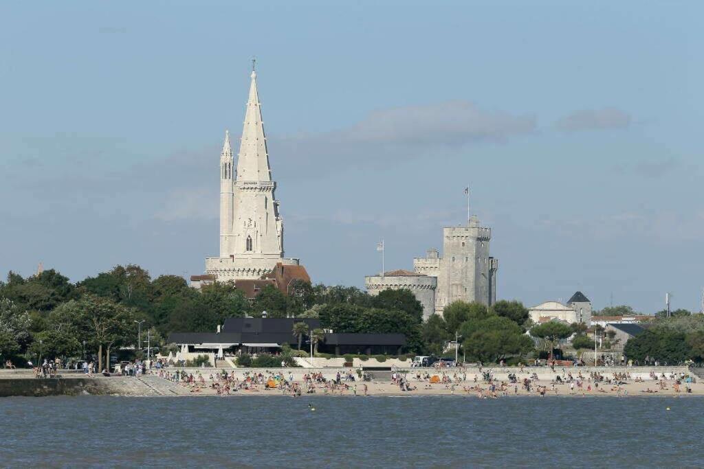 Vue Superbe Sur Tour De La Lanterne T2 Avec Terrasse Remparts 2 Leilighet La Rochelle  Eksteriør bilde