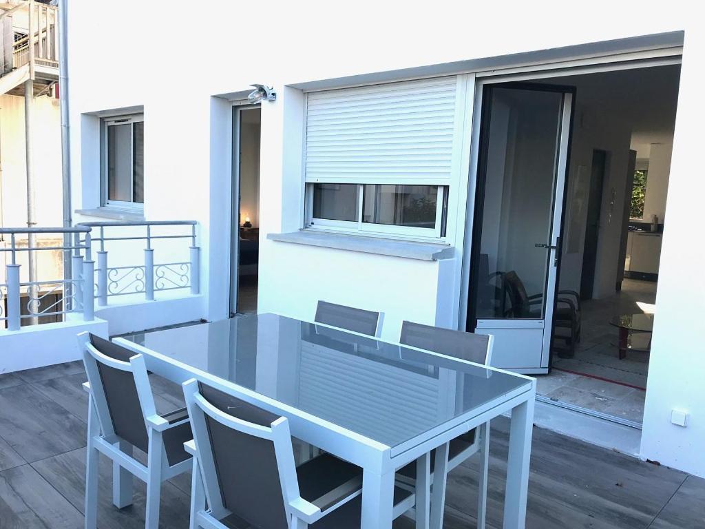 Vue Superbe Sur Tour De La Lanterne T2 Avec Terrasse Remparts 2 Leilighet La Rochelle  Eksteriør bilde